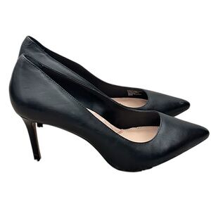 Banana Republic Leather Black Heels pumps  Sz 8.5